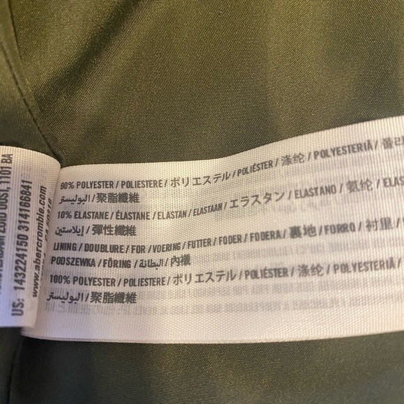 NEW -Abercrombie&Fitch faux suede army green button down mini skirt Size 00(XXS) - Picture 5 of 6